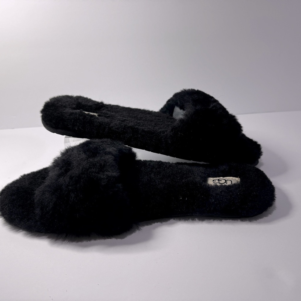 UGG Fluff Slide II Black Fur Lamb Slippers  (Women) US 12/UK10